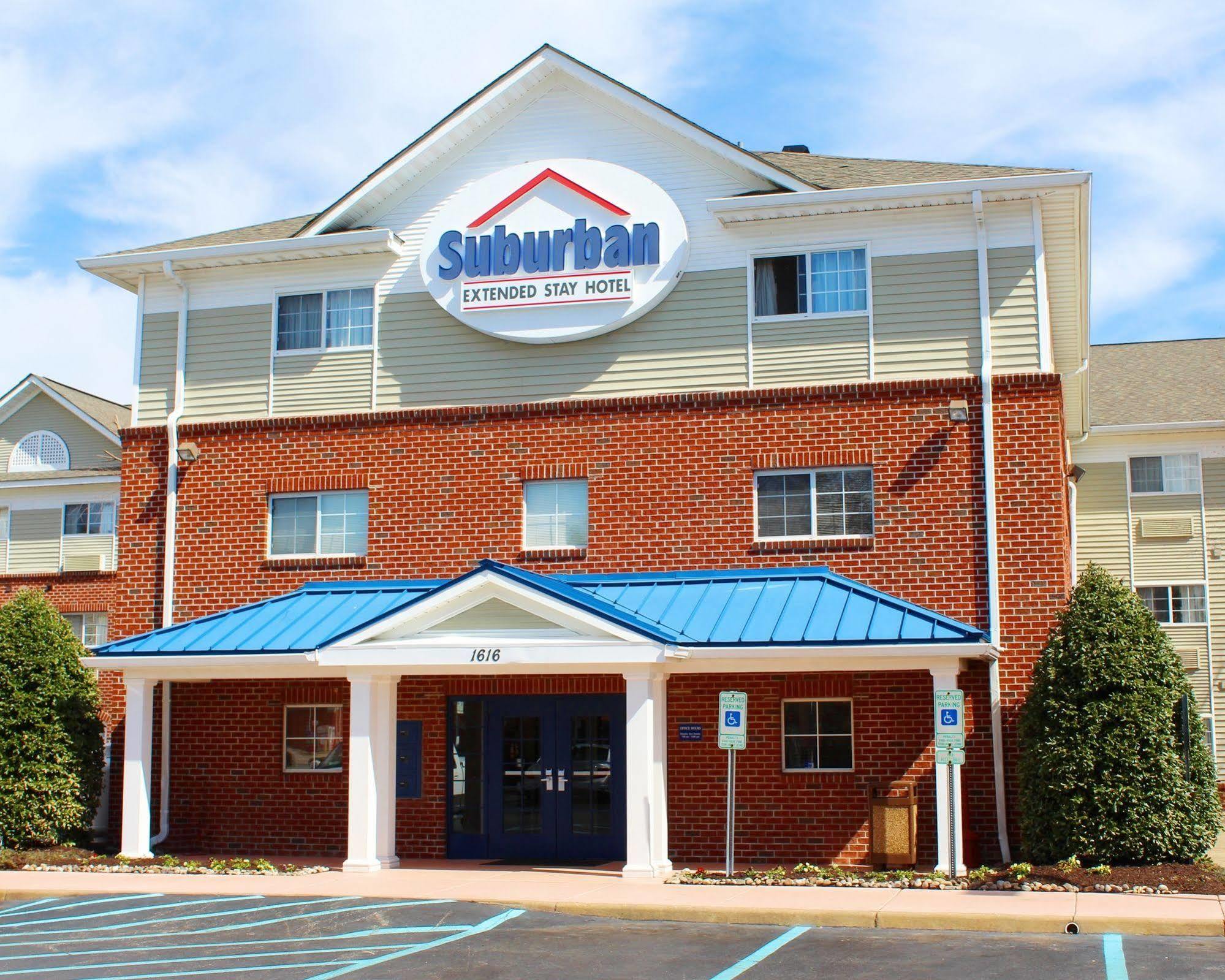 Studio 6-Hampton, Va - Langley Afb Area Exterior photo